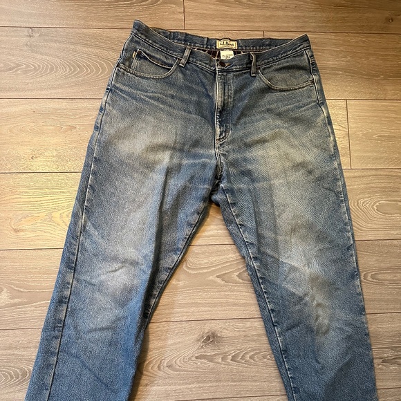 L.L. Bean Vintage Blanket Lined Warm Faded Jeans - Picture 4 of 7
